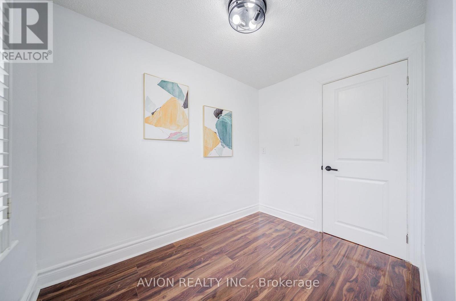 225 CLARKE STREET - 21