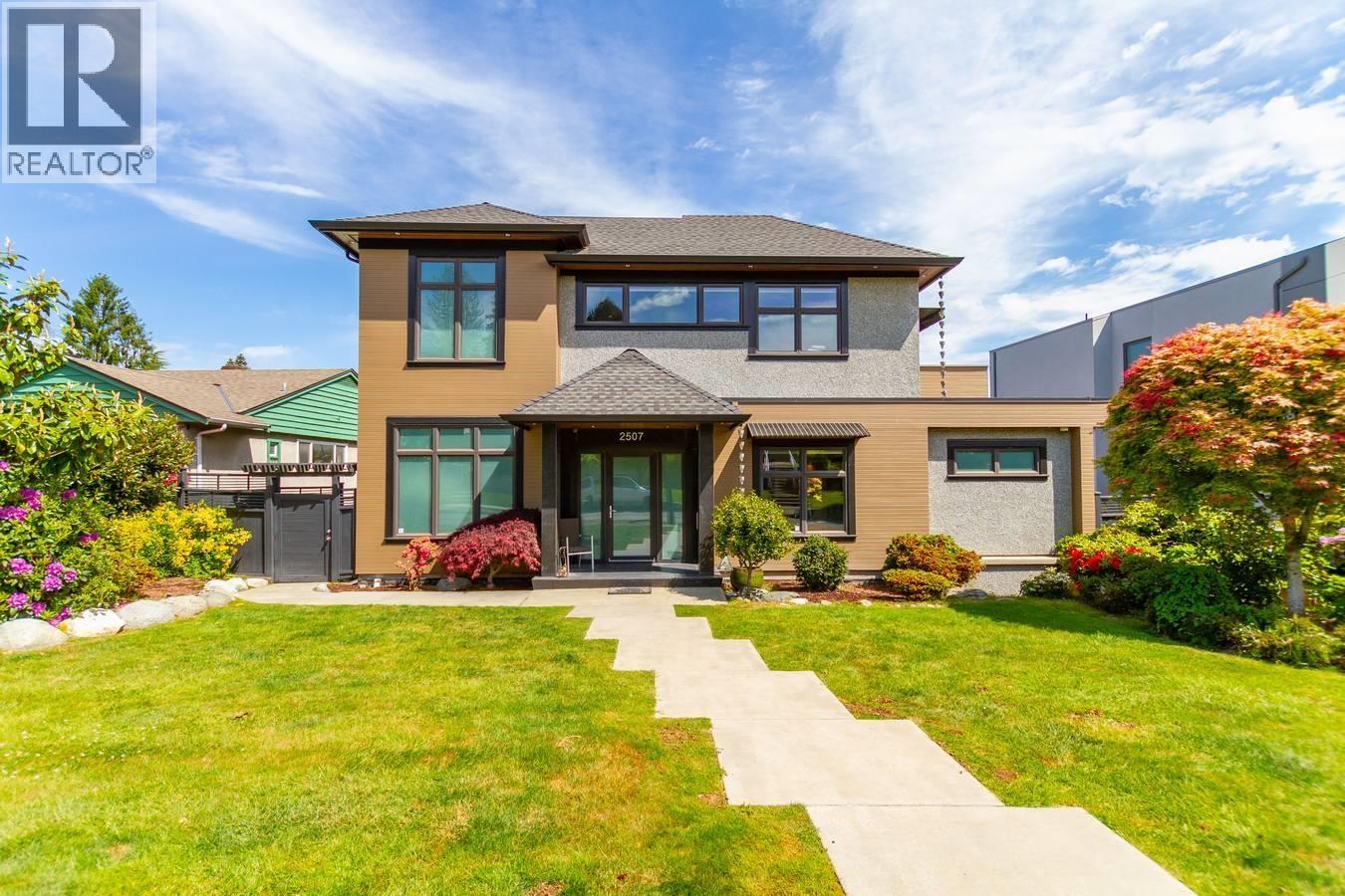 2507 EDGAR CRESCENT