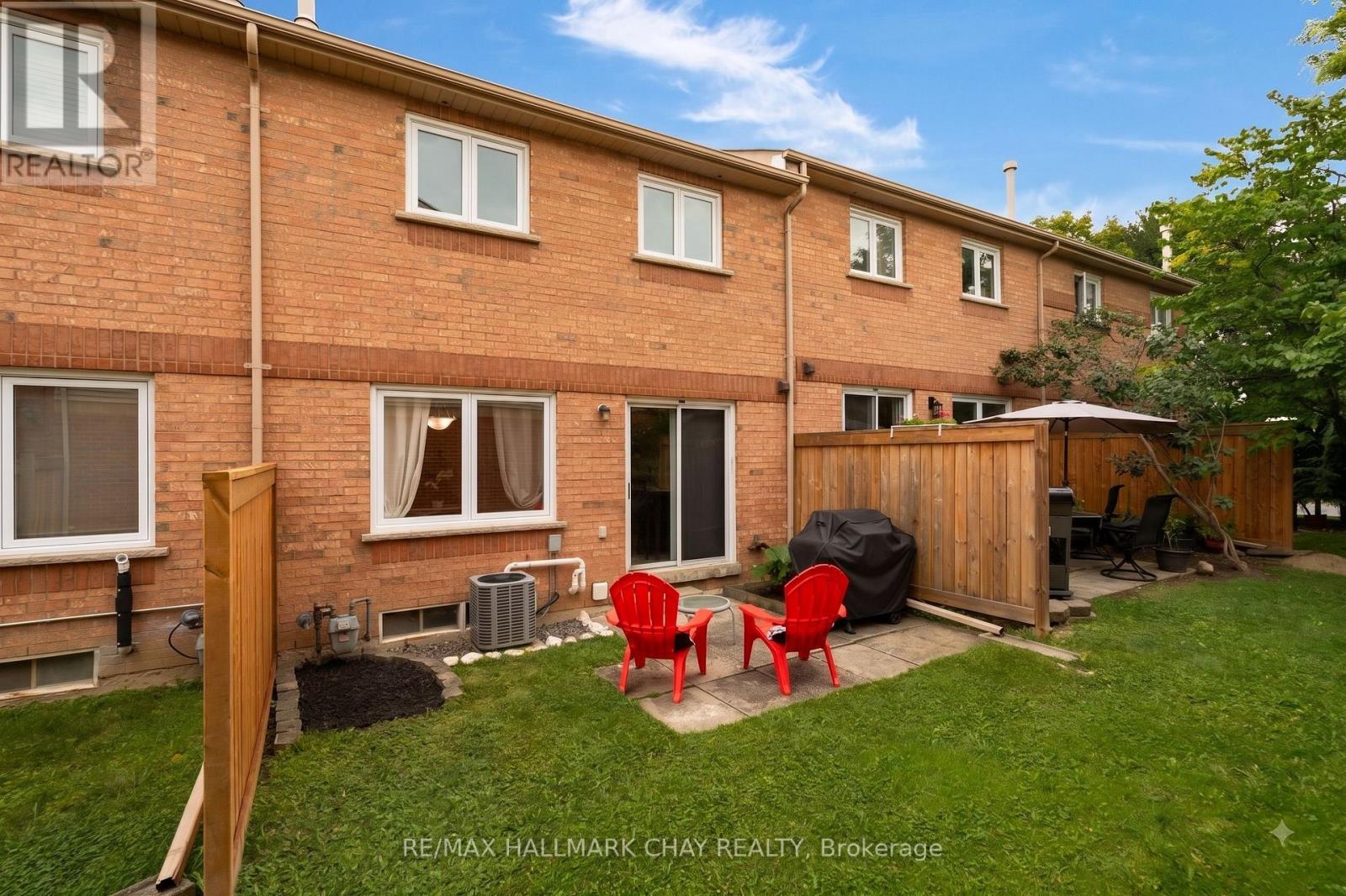 769 PLAYTER CRESCENT - 27