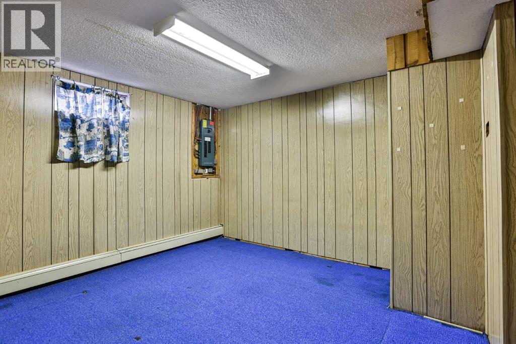 1921 17 Street North - Photo 17