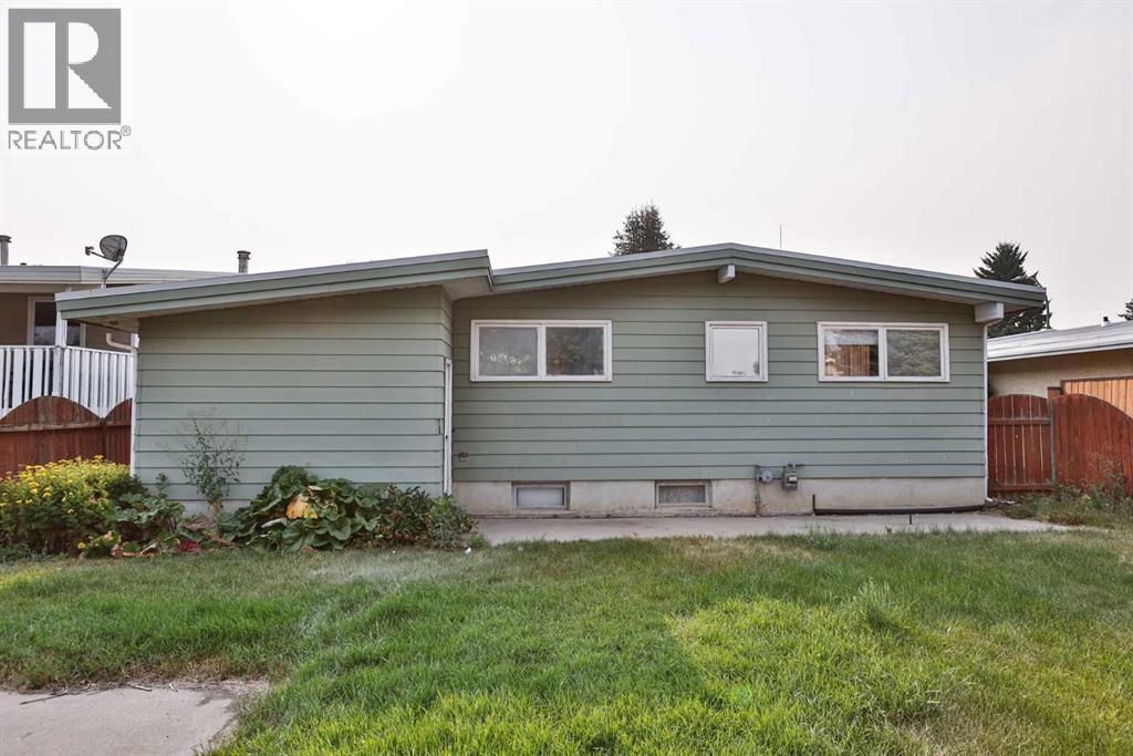1921 17 Street N - 23