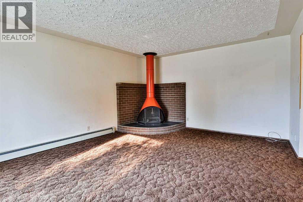 1921 17 Street North - Photo 5