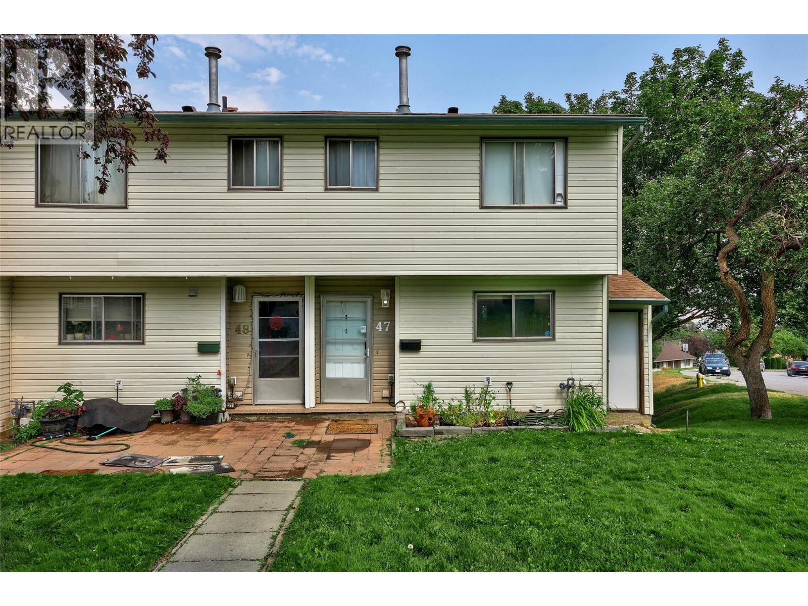 #47 580 DALGLEISH Drive - 1