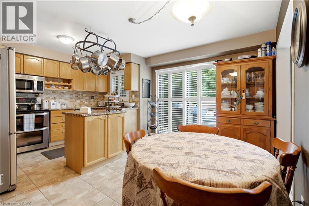 131 HUNTINGWOOD Avenue - 15