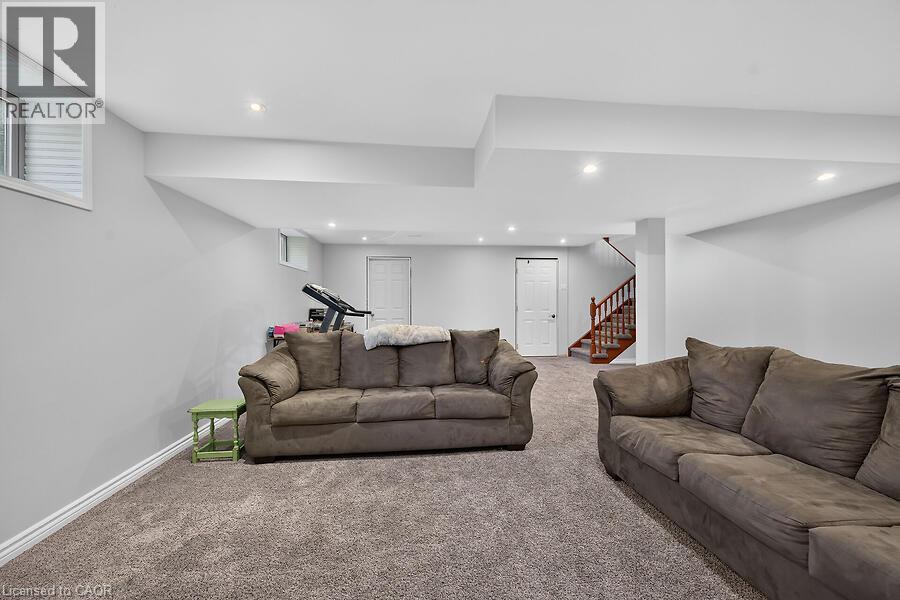 19 SPARROW Way - 35