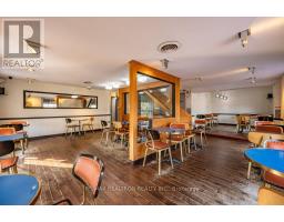 321 Lakeshore Road E, Oakville, ON L6J1J4 Photo 11