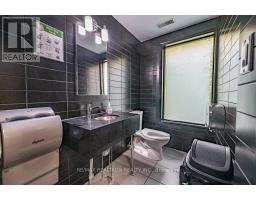 321 Lakeshore Road E, Oakville, ON L6J1J4 Photo 17