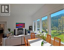 5916 Ferguson Frontage Road, Malakwa, BC V0E2J0 Photo 18
