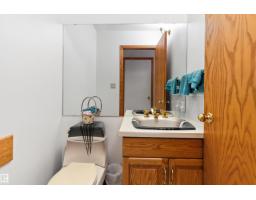 120 Northlake Ln, Wetaskiwin, AB T9A3K7 Photo 23