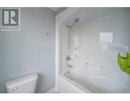 41 Sgt Craig Gillam Avenue thumbnail 30