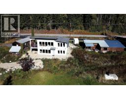 5916 Ferguson Frontage Road, Malakwa, BC V0E2J0 Photo 53
