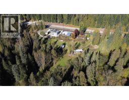 5916 Ferguson Frontage Road, Malakwa, BC V0E2J0 Photo 62