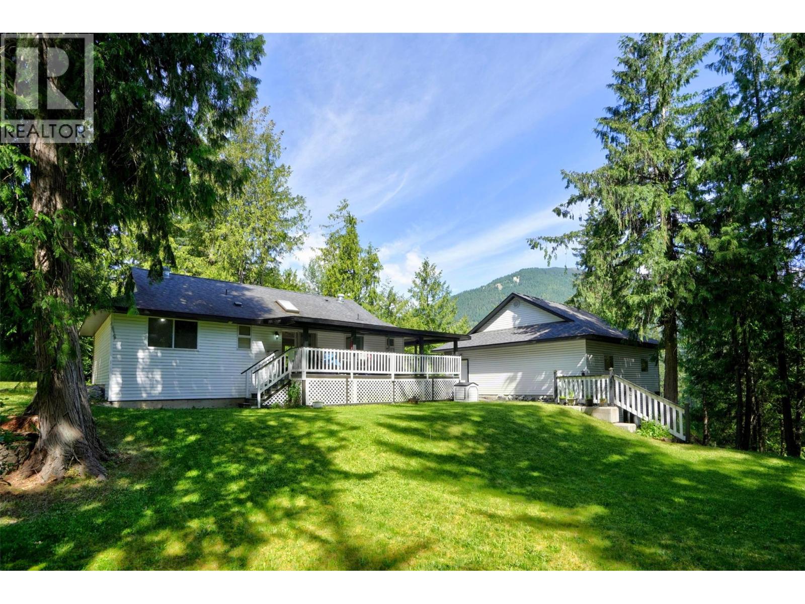452 Balfour Crescent - Image 6