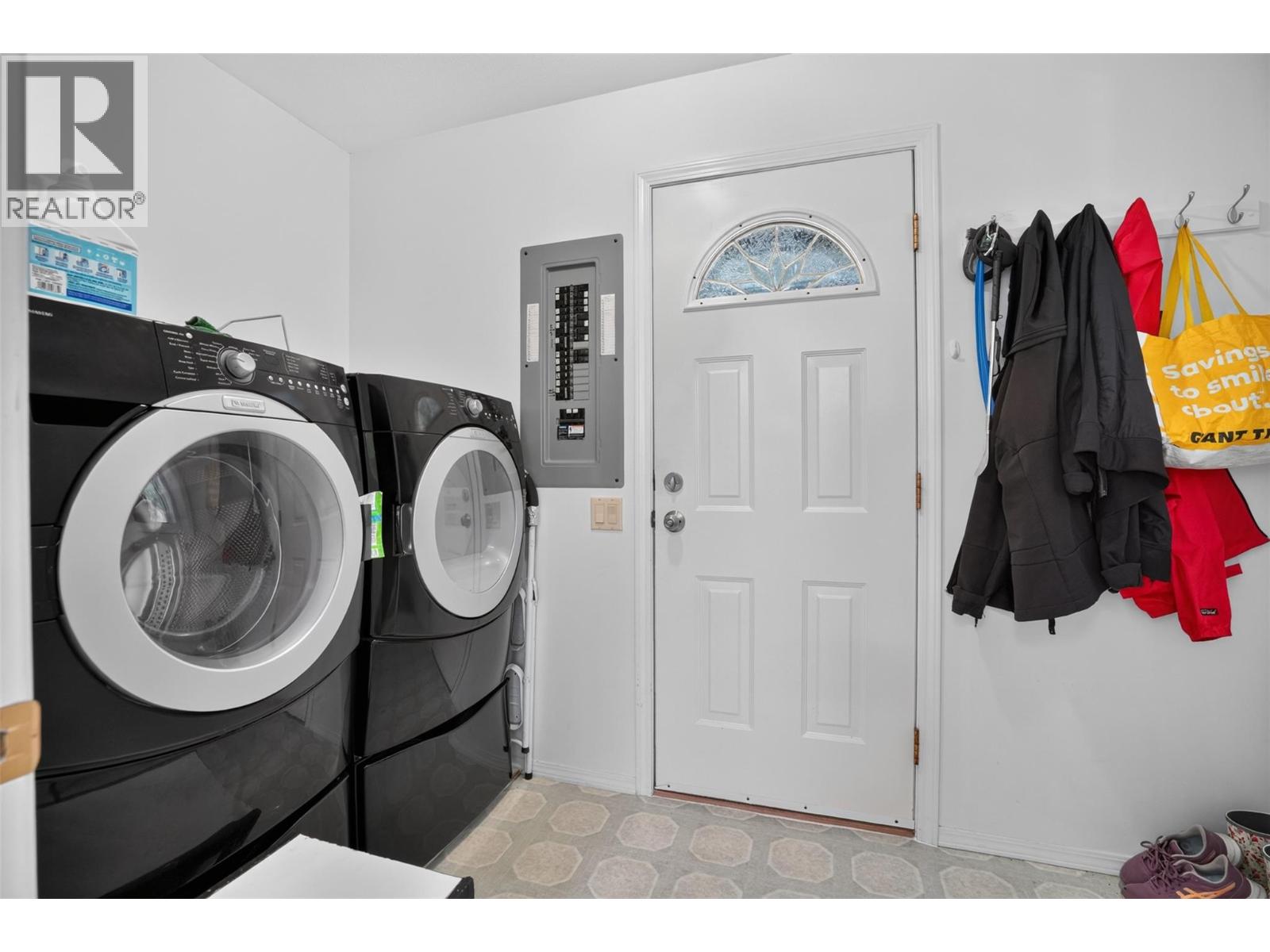 452 Balfour Crescent - Image 26
