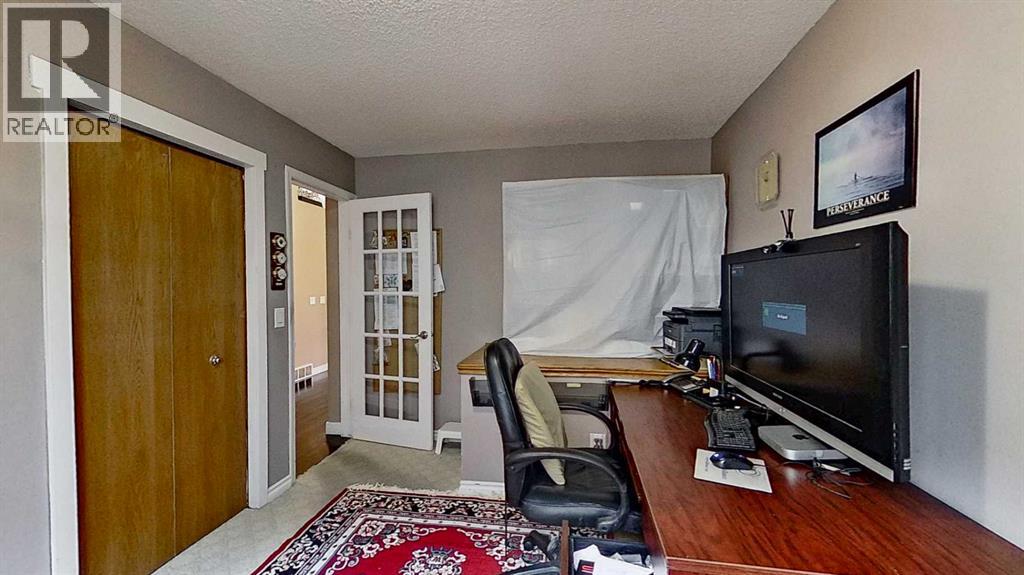 109 Edgebrook Gardens Northwest - Photo 16