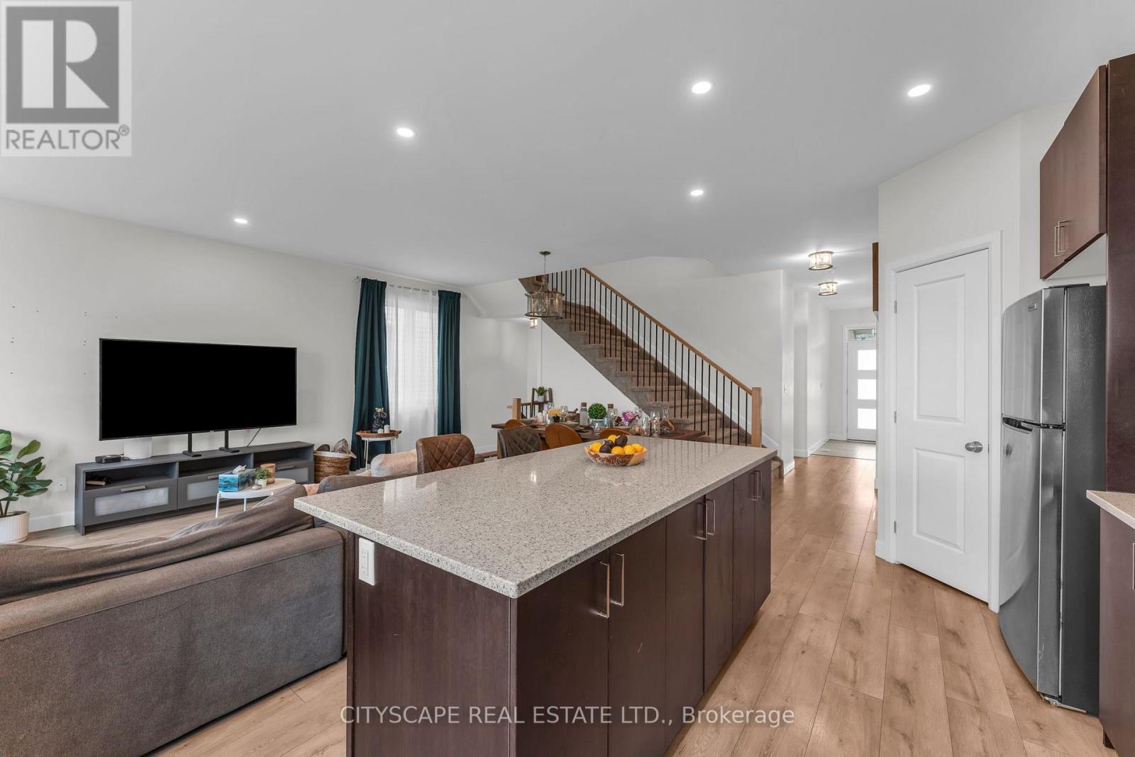 3 ERIE COURT - 12