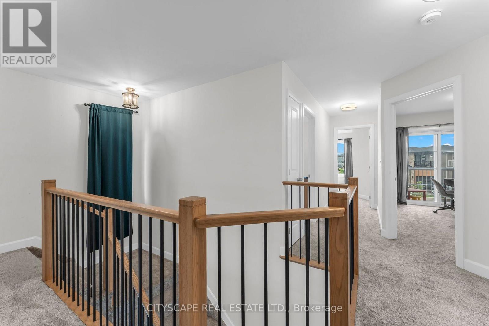 3 ERIE COURT - 20