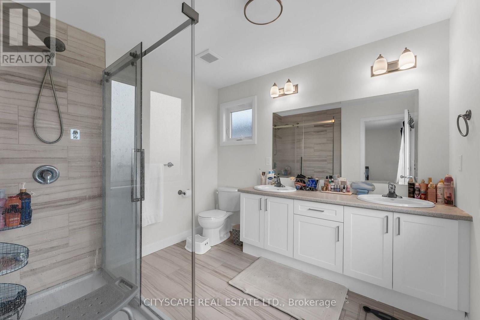 3 ERIE COURT - 25