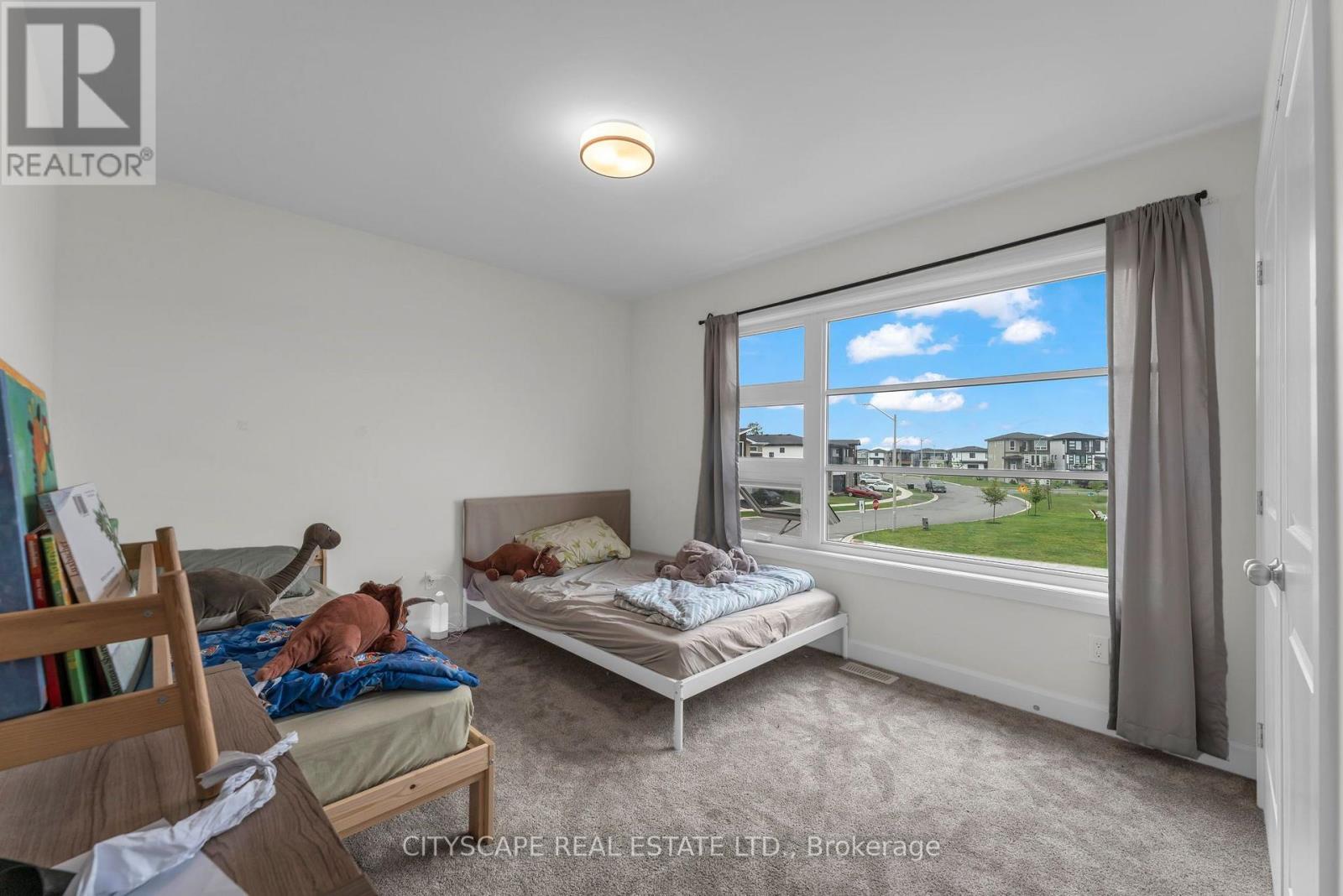 3 ERIE COURT - 37