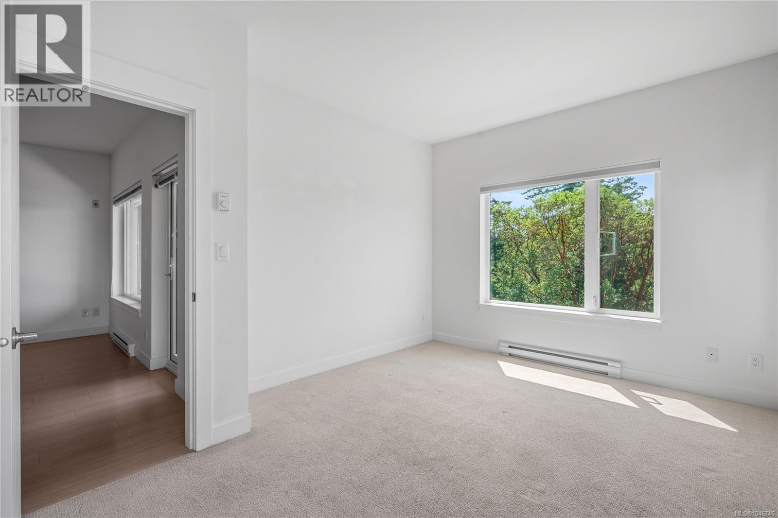 #303 286 Wilfert Rd - 15