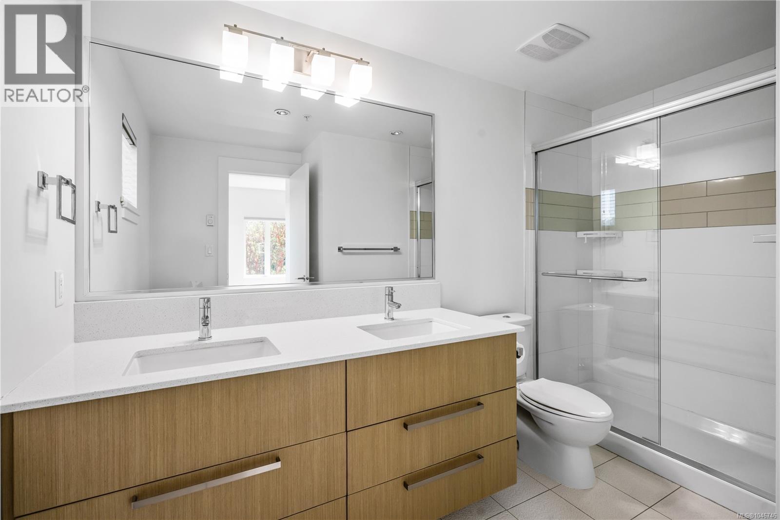 #303 286 Wilfert Rd - 17