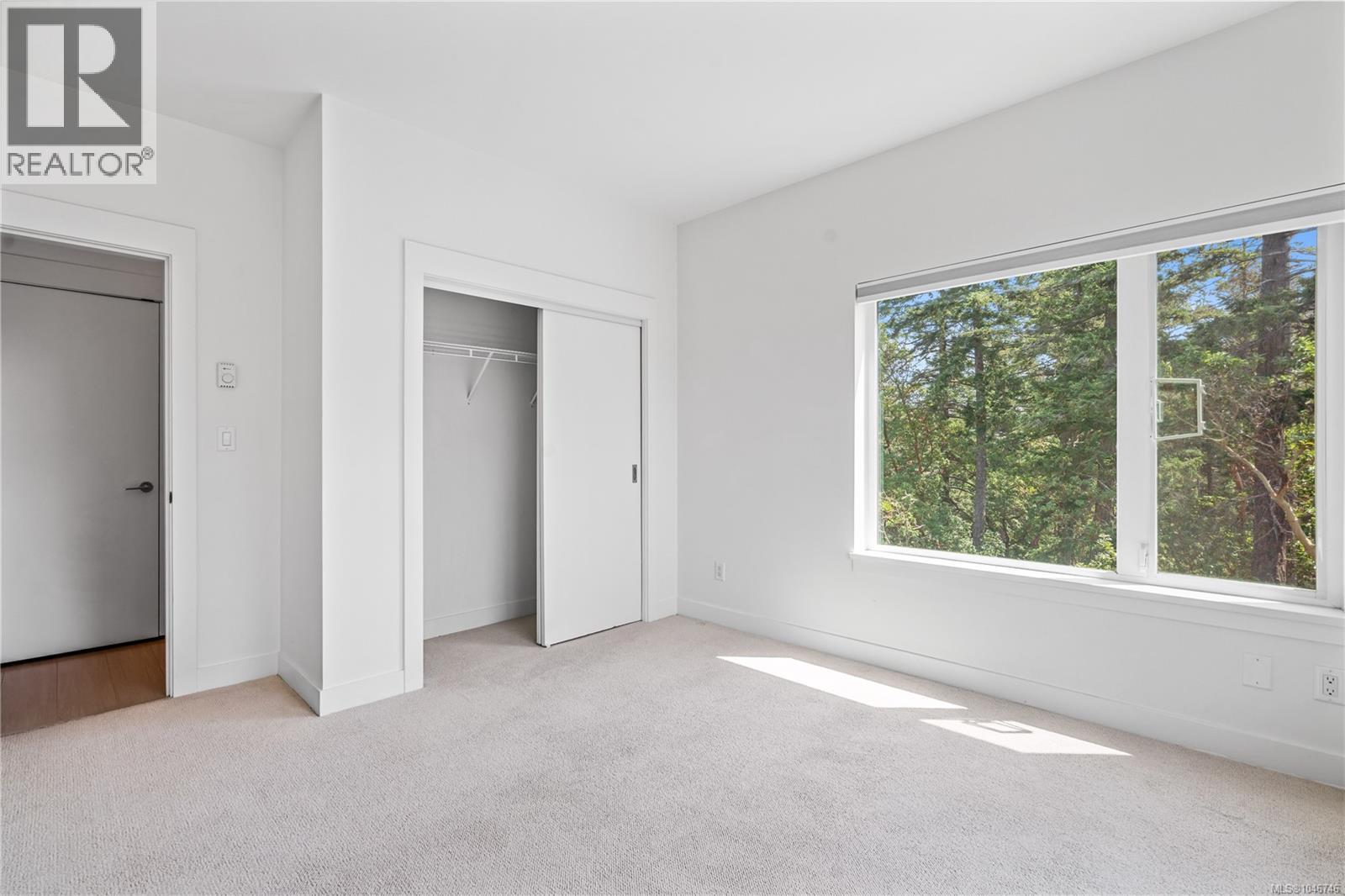 #303 286 Wilfert Rd - Image 23