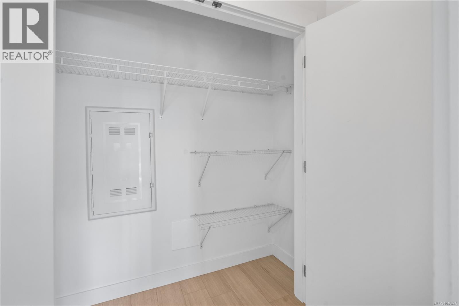 #303 286 Wilfert Rd - Image 24