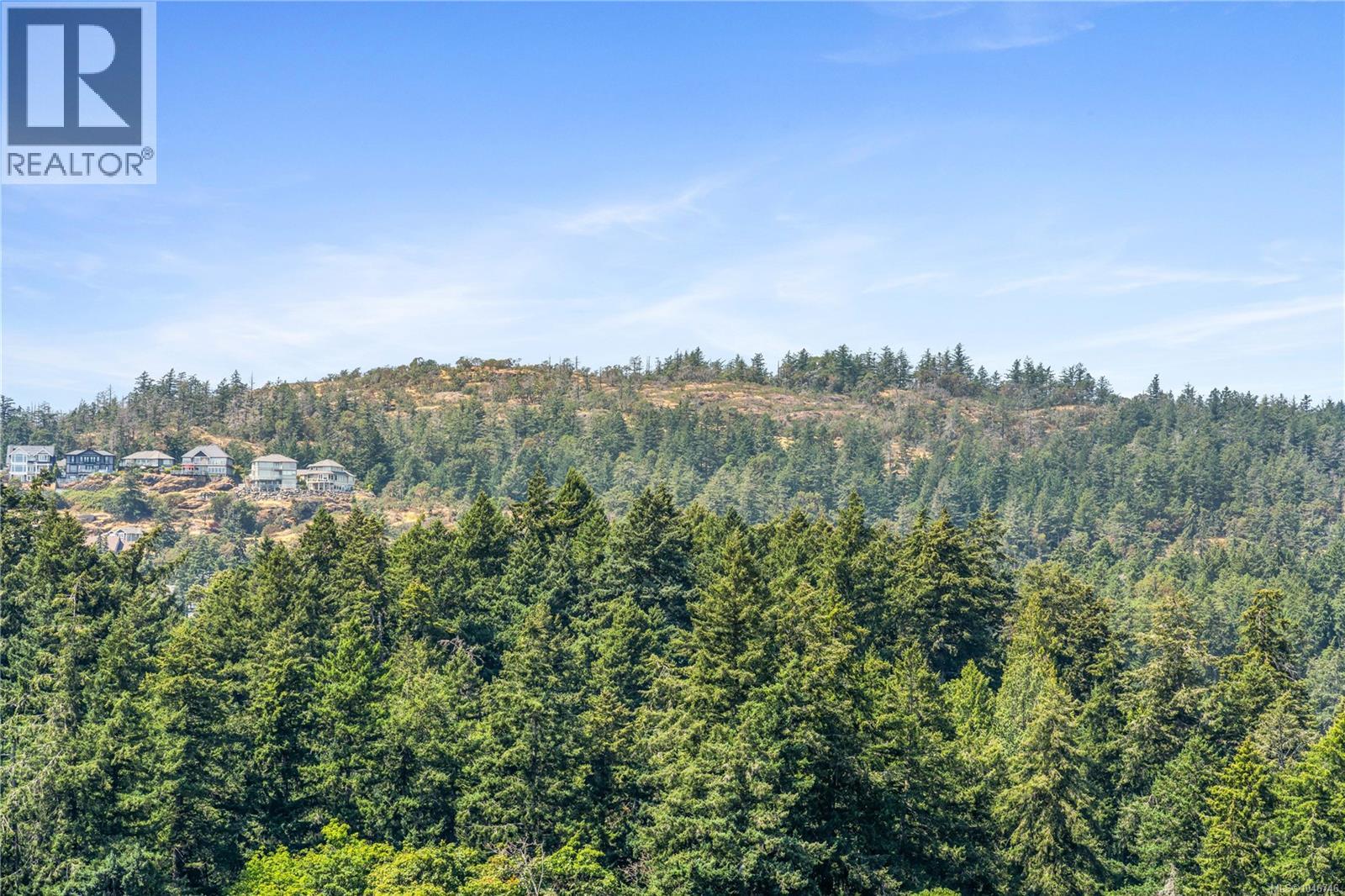 #303 286 Wilfert Rd - 28