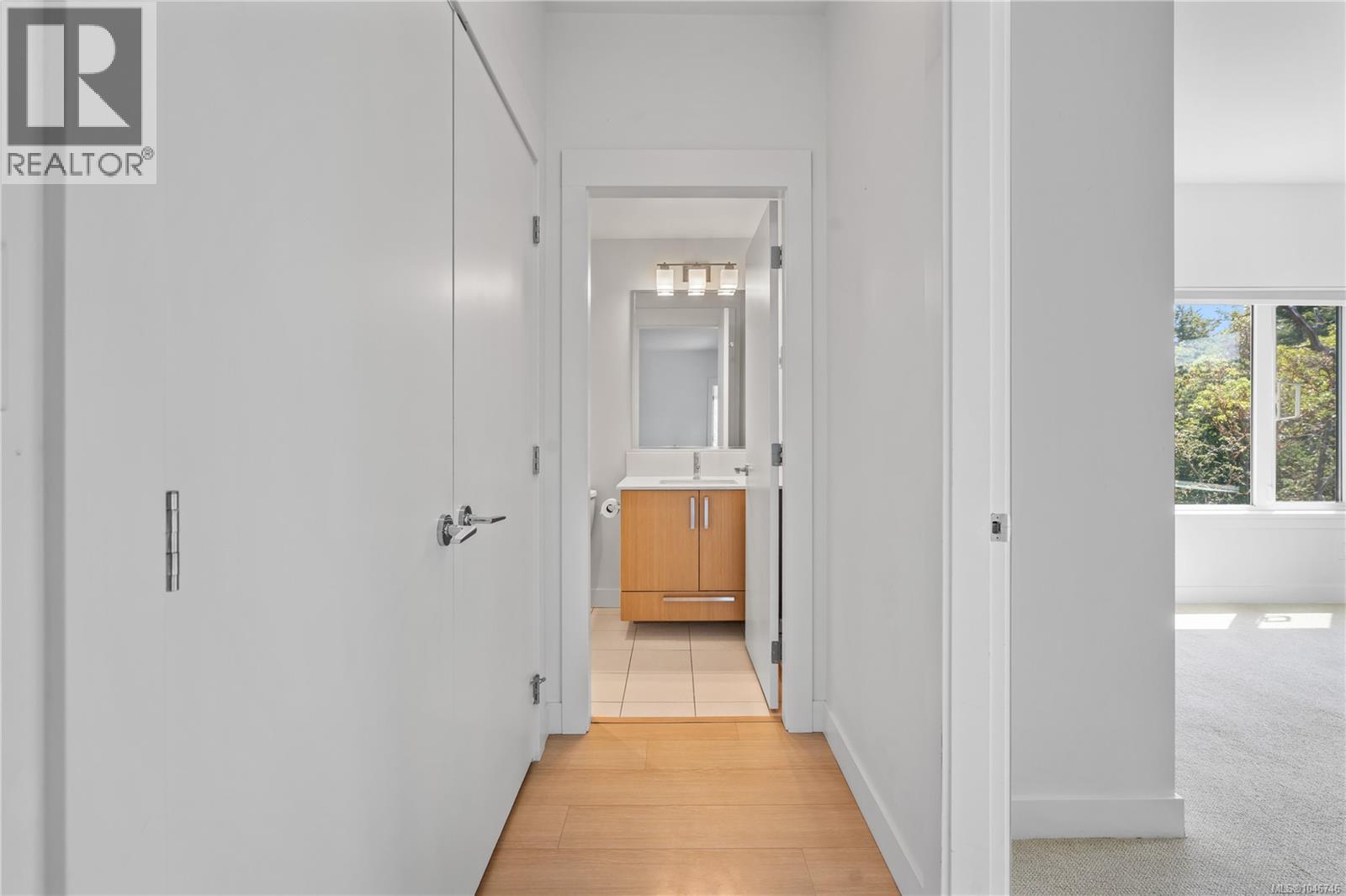 #303 286 Wilfert Rd - Image 31