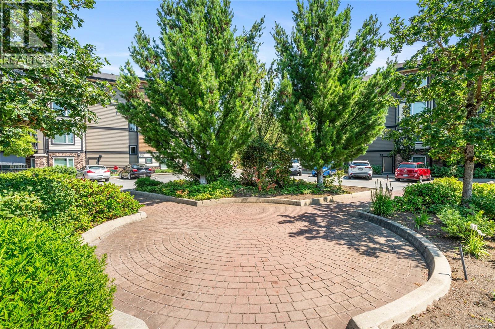 #303 286 Wilfert Rd - Image 37