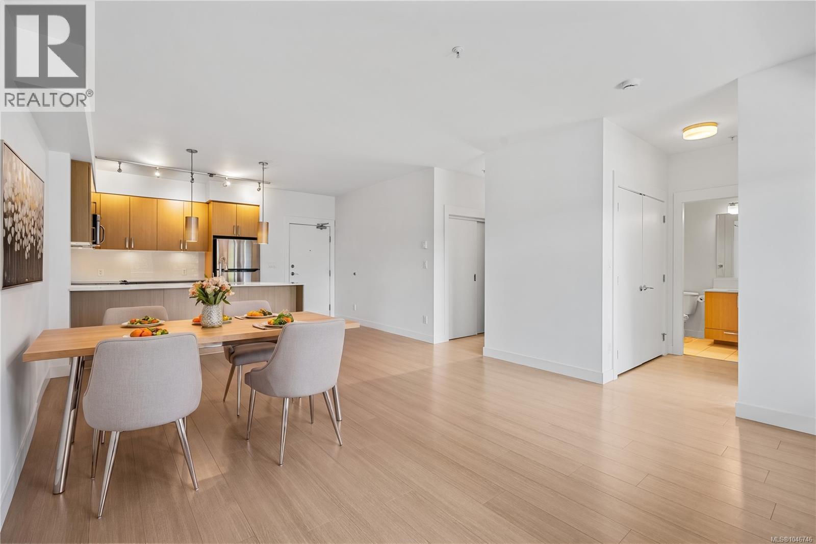 #303 286 Wilfert Rd - Image 6