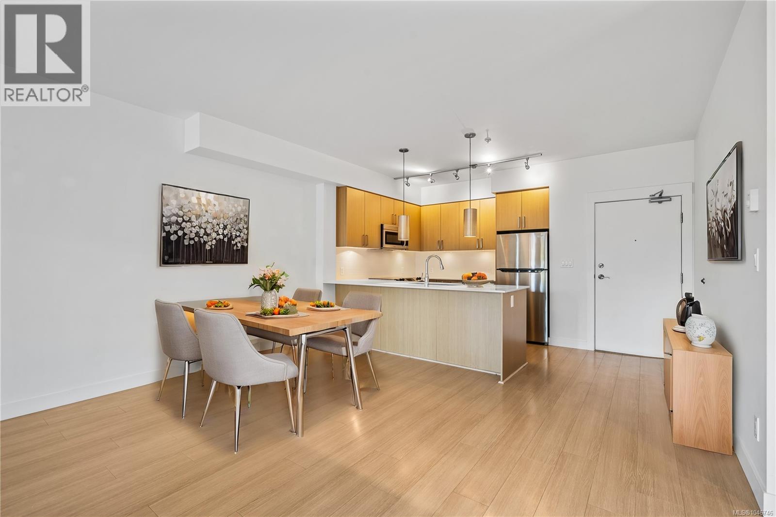 #303 286 Wilfert Rd - 7