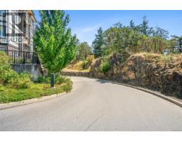 303 286 Wilfert Rd, View Royal, BC V9C0H6 Photo 45