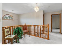 120 Northlake Ln, Wetaskiwin, AB T9A3K7 Photo 30