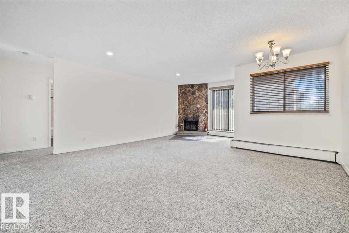 #206 10148 118 ST NW, Wîhkwêntôwin, Edmonton photo 5