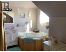 22037 Range Road 280, Cardston, AB T0K1N0 Photo 28