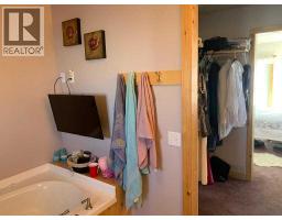 22037 Range Road 280, Cardston, AB T0K1N0 Photo 24
