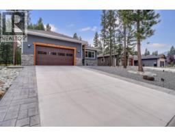 Full bathroom - 249 Shadow Mountain Boulevard, Cranbrook, BC V1C0C6 Photo 6