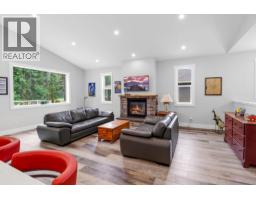 Living room - 249 Shadow Mountain Boulevard, Cranbrook, BC V1C0C6 Photo 12