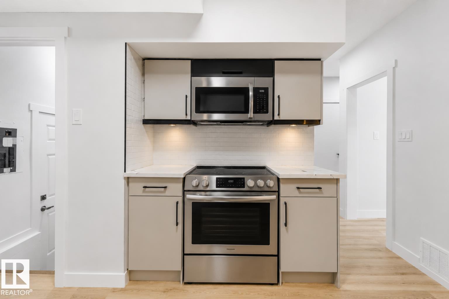 11927 68 ST NW - Image 12