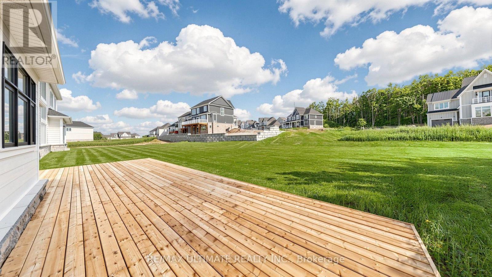 12 ALDWINCKLE AVENUE - 49
