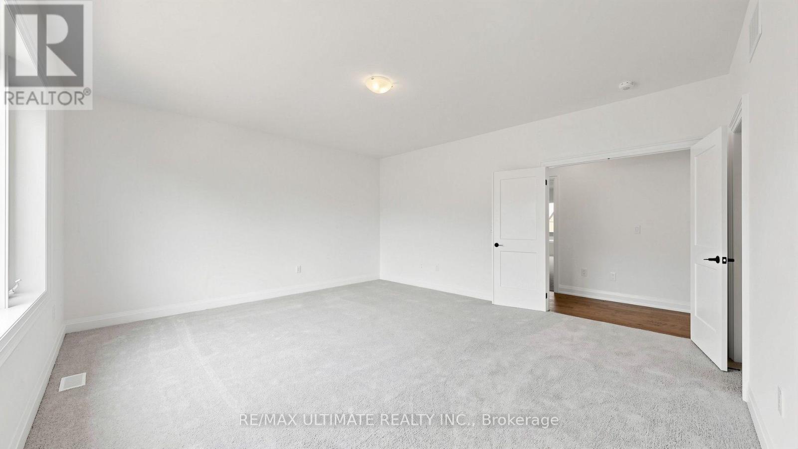 12 ALDWINCKLE AVENUE - Image 18