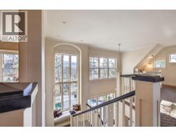 965 Westpoint Drive, Kelowna, BC V1W2Z3 Photo 43