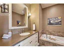 965 Westpoint Drive, Kelowna, BC V1W2Z3 Photo 55