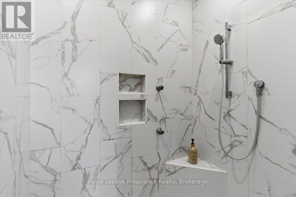 109 PINNACLE STREET - Image 30