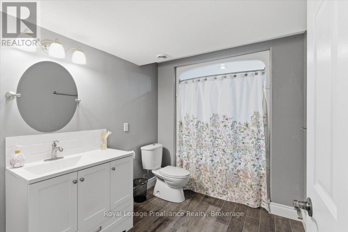 109 PINNACLE STREET - Image 34