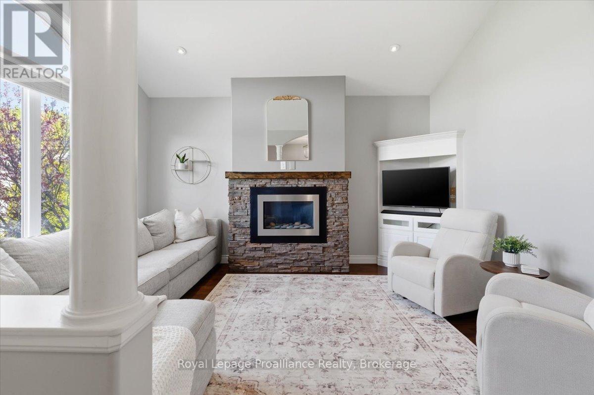 109 PINNACLE STREET - 7