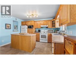 Living room - 147 Damien, Dieppe, NB E1A0G2 Photo 6