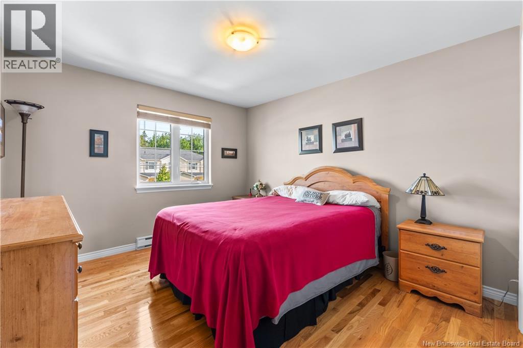 147 Damien - Image 19