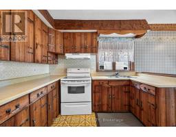 208 Ross Avenue, Sarnia, ON N7T1J7 Photo 11